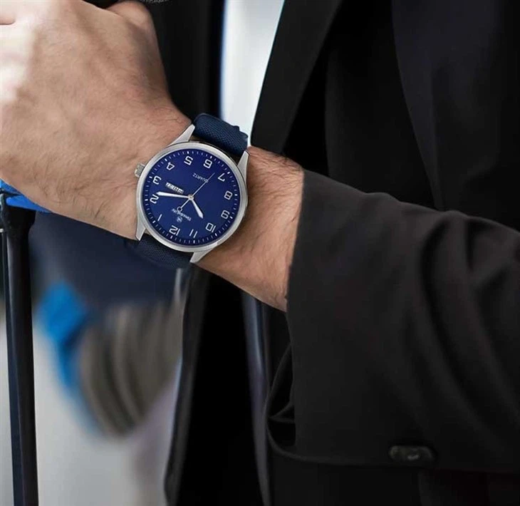 Rubber Strap Quartz Watch